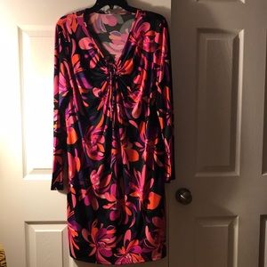 Dress black,grey,pink orange medium